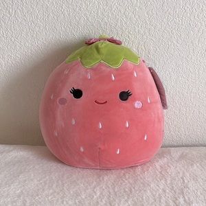 { SCENTED / 8” cherleen the strawberry }